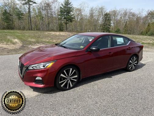 2022 Nissan Altima 2.5 SR