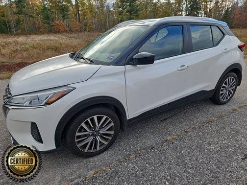 2023 Nissan Kicks SV