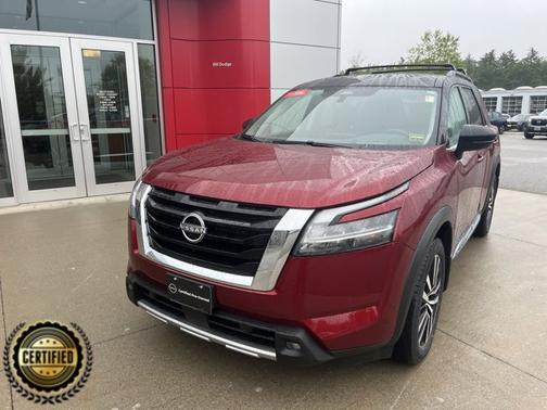 2024 Nissan Pathfinder Platinum