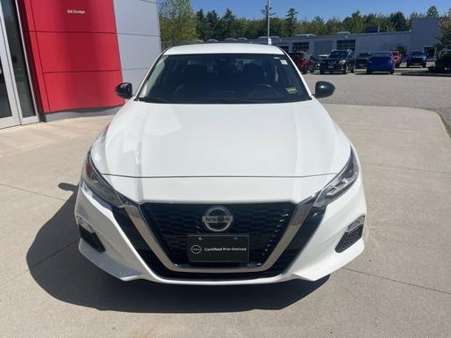 2022 Nissan Altima 2.5 SR