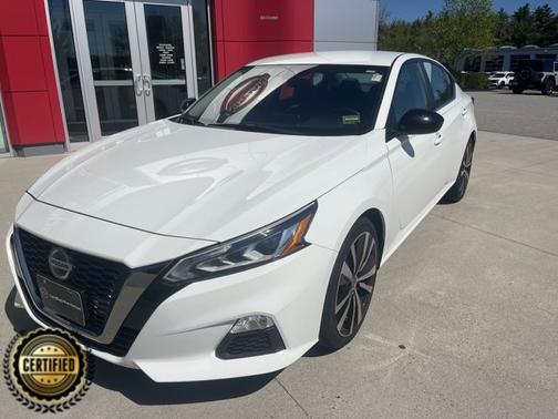 2022 Nissan Altima 2.5 SR