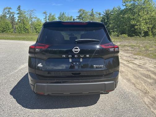 Black 2024 Nissan Rogue SV