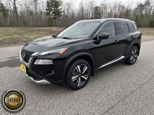 Black 2023 Nissan Rogue Platinum