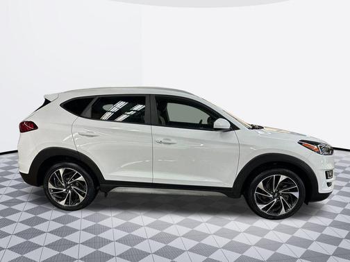 2019 Hyundai TUCSON Sport