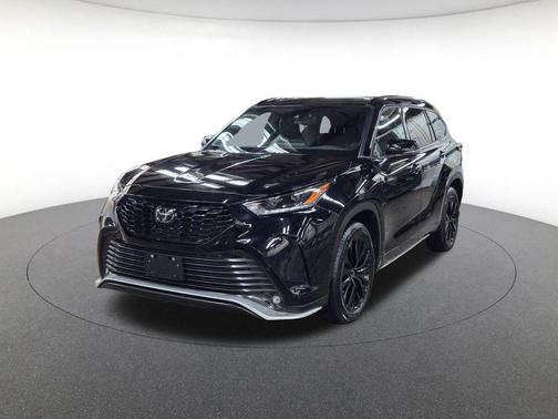 2024 Toyota Highlander XSE