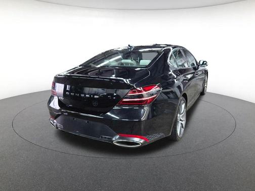 2025 Genesis G70 2.5T RWD