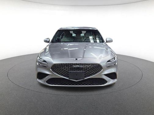 2023 Genesis G70 2.0T AWD