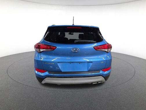 2017 Hyundai TUCSON Night