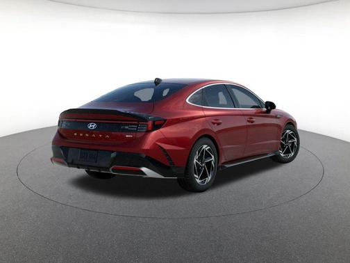 2026 Hyundai SONATA SEL