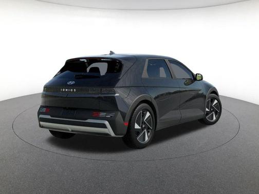 2026 Hyundai IONIQ 5 SE Standard Range