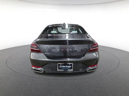 2025 Genesis G70 2.5T RWD