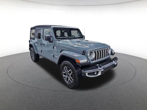 2024 Jeep Wrangler 4-Door Sahara 4x4
