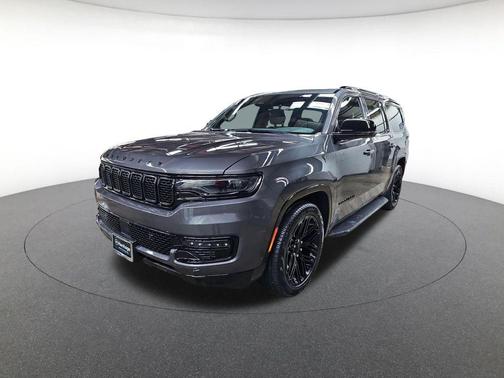 Baltic Gray Metallic Clearcoat 2024 Jeep Wagoneer L Series II Carbide 4x4