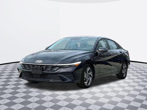 2025 Hyundai ELANTRA HEV Limited