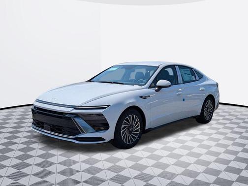 2025 Hyundai SONATA Hybrid SE