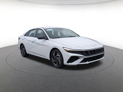 2025 Hyundai ELANTRA HEV SEL Sport