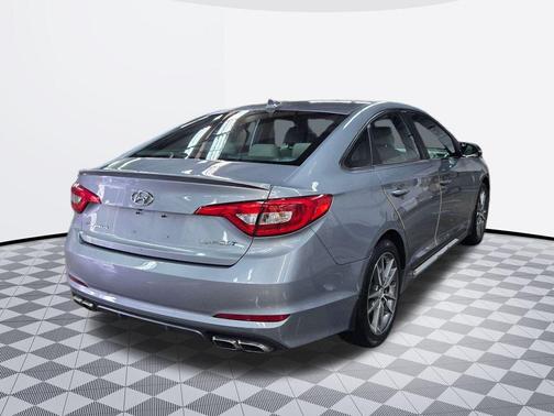 2017 Hyundai SONATA Sport 2.0T