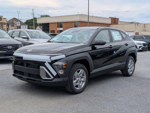 2026 Hyundai KONA SE
