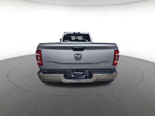 Billet Silver Metallic Clearcoat 2024 RAM 2500 Tradesman Crew Cab 4x4 8' Box