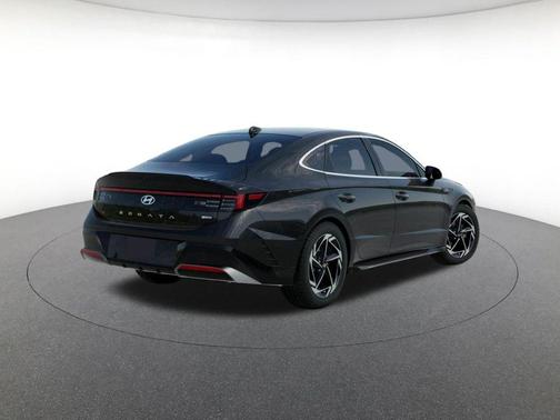 2026 Hyundai SONATA SEL