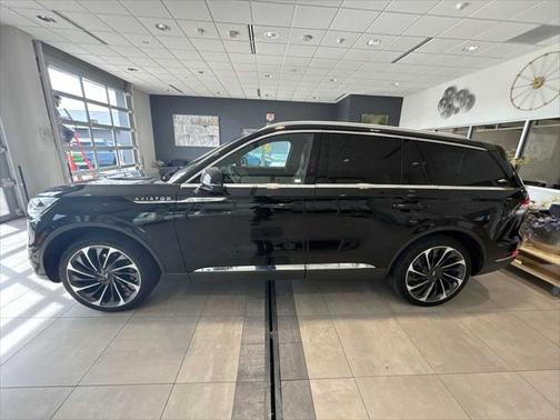 2022 Lincoln Aviator Reserve AWD