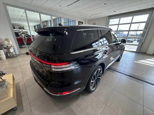 2022 Lincoln Aviator Reserve AWD
