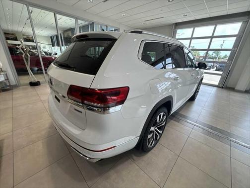 2023 Volkswagen Atlas 3.6L SEL Premium