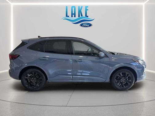 VAPOR BLUE METALLIC 2025 Ford Escape ST-Line Elite