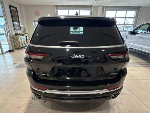 2021 Jeep Grand Cherokee L Summit