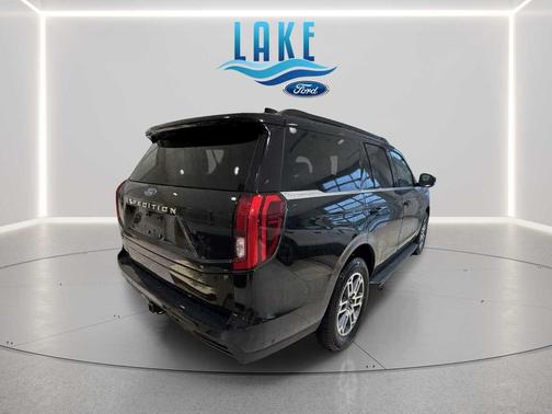 AGATE BLACK METALLIC 2025 Ford Expedition Active