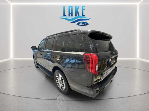 AGATE BLACK METALLIC 2025 Ford Expedition Active