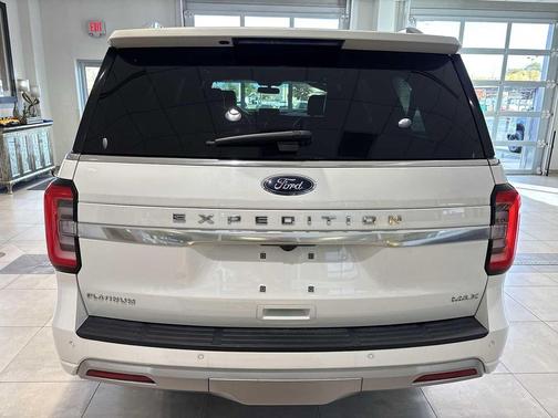 2022 Ford Expedition Max Platinum