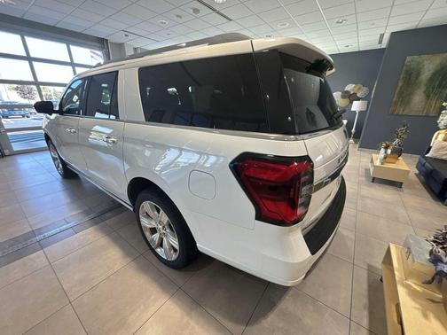 2022 Ford Expedition Max Platinum
