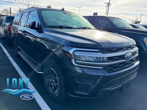 2022 Ford Expedition Max XLT