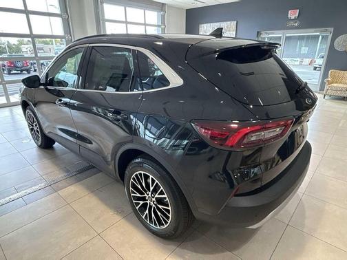 AGATE BLACK METALLIC 2026 Ford Escape PHEV Base