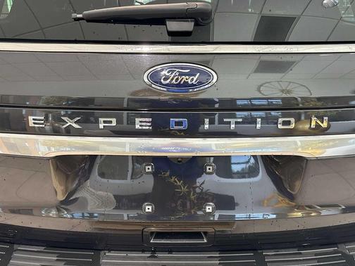 2023 Ford Expedition Platinum
