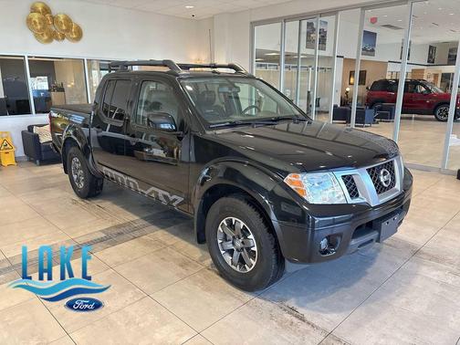 Magnetic Black Pearl 2021 Nissan Frontier PRO-4X