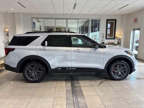 Space White 2026 Ford Explorer ST-Line