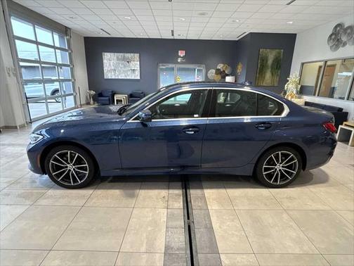 2022 BMW 330 xDrive