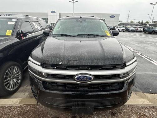 AGATE BLACK METALLIC 2024 Ford Expedition Max XLT