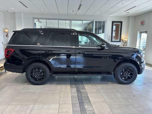 2022 Ford Expedition Timberline