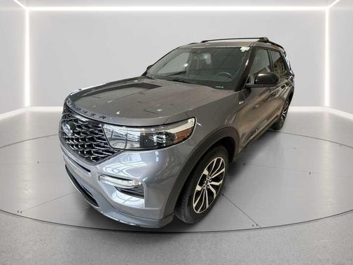 CARBONIZED GRAY METALLIC 2022 Ford Explorer ST-Line