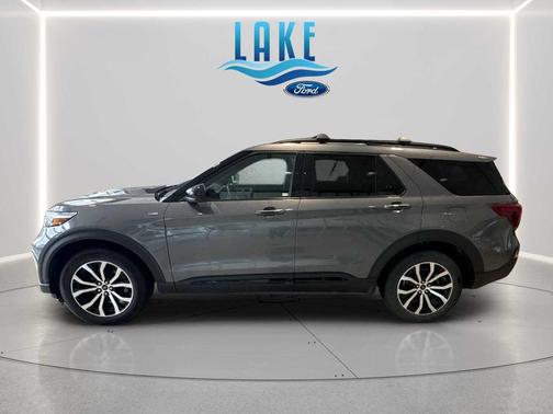 CARBONIZED GRAY METALLIC 2022 Ford Explorer ST-Line