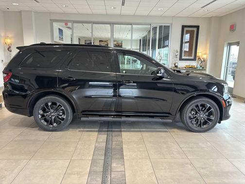 DB Black 2024 Dodge Durango R/T Plus