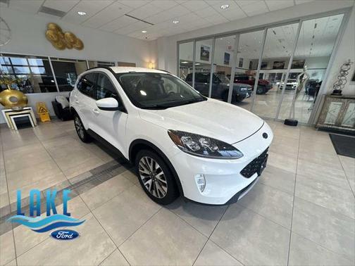2021 Ford Escape Titanium