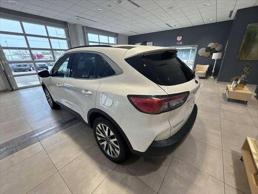 2021 Ford Escape Titanium