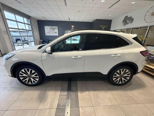 2021 Ford Escape Titanium