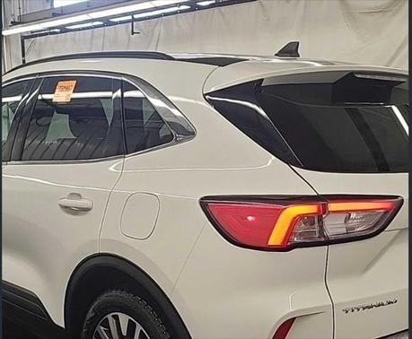 2021 Ford Escape Titanium