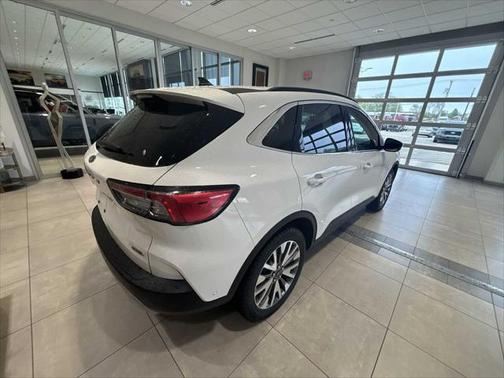 2021 Ford Escape Titanium