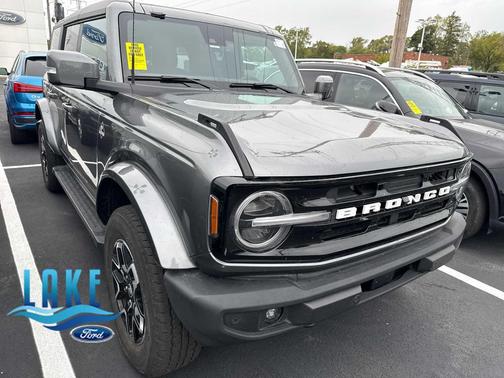 2022 Ford Bronco Outer Banks